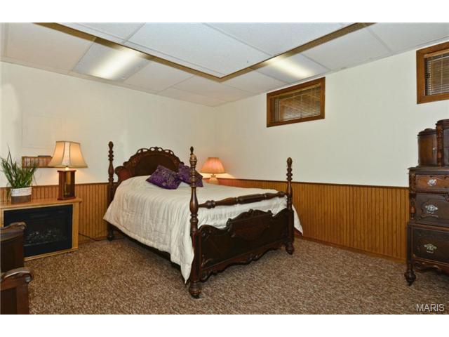2061 Avignon, Saint Charles, MO 63303 photo 25