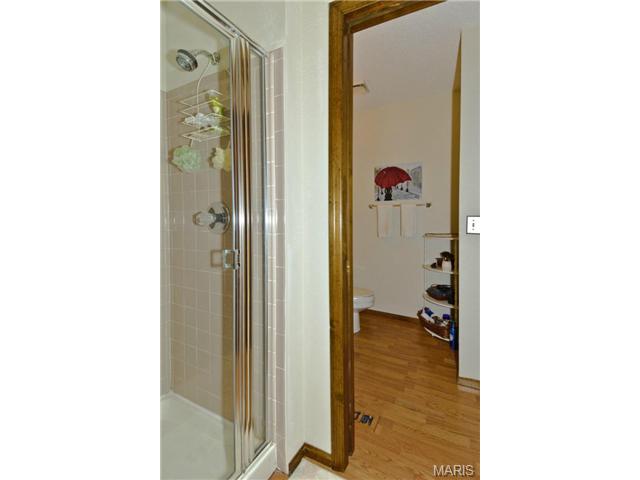 2061 Avignon, Saint Charles, MO 63303 photo 22