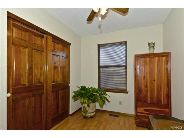 2061 Avignon, Saint Charles, MO 63303 photo 19