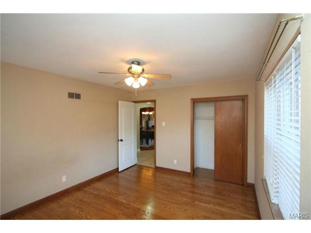 6341 Devonshire Ave, Saint Louis, MO 63109 photo 19