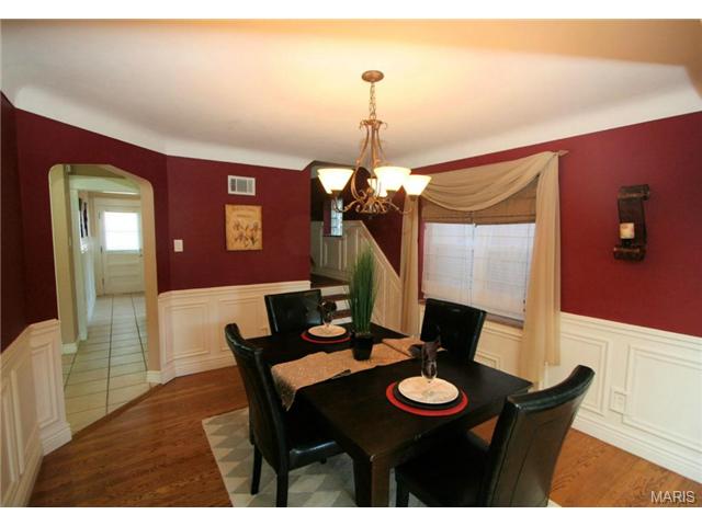 6341 Devonshire Ave, Saint Louis, MO 63109 photo 9