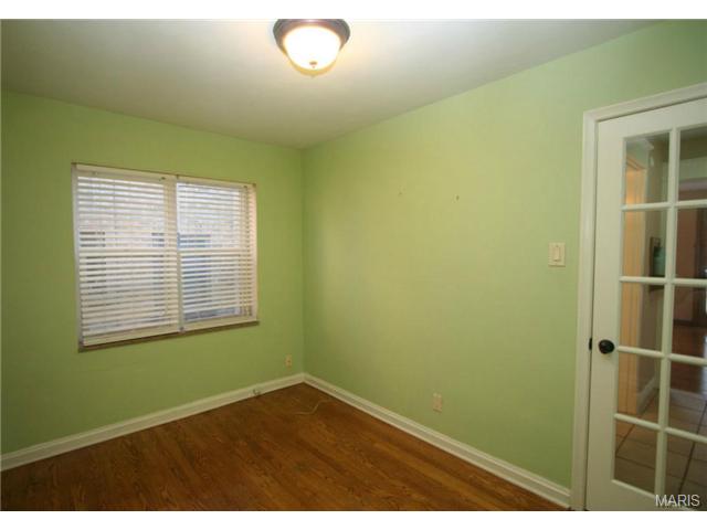 6341 Devonshire Ave, Saint Louis, MO 63109 photo 23