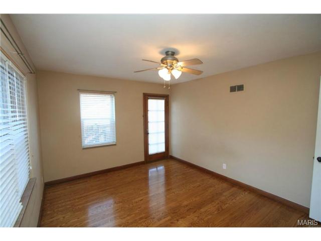 6341 Devonshire Ave, Saint Louis, MO 63109 photo 18