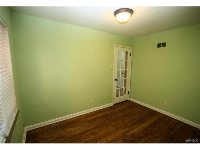 6341 Devonshire Ave, Saint Louis, MO 63109 photo 24