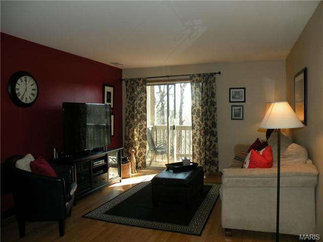 717 Ridgeside #E, Ballwin, MO 63021 photo 2