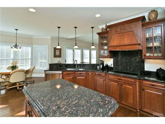 1025 Stonecastle Dr, O'fallon, MO 63366 photo 54