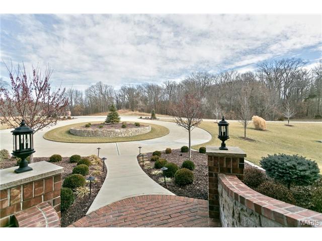 1025 Stonecastle Dr, O'fallon, MO 63366 photo 48