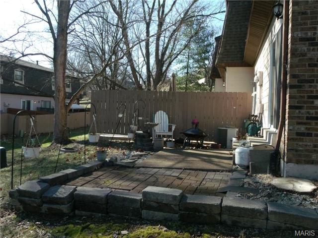 210 Braeshire Dr #A, Ballwin, MO 63021 photo 21