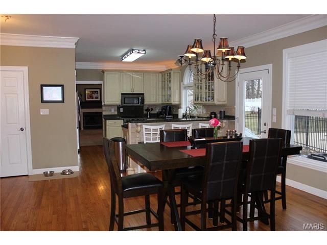 208 Pointe Lucerne Ct, Ballwin, MO 63011 photo 6