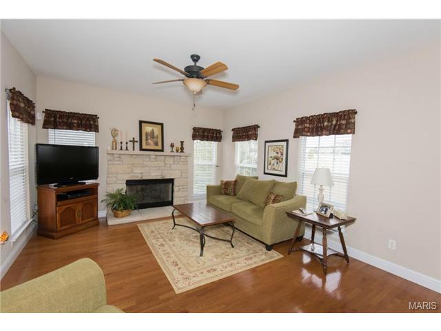 121 Fox Haven Dr, O'fallon, MO 63368 photo 11