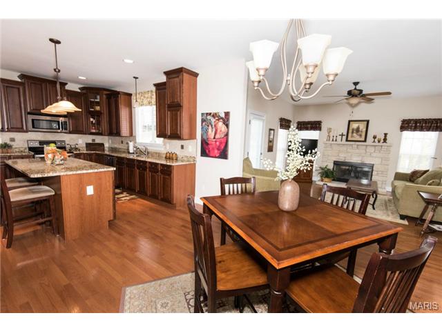 121 Fox Haven Dr, O'fallon, MO 63368 photo 13