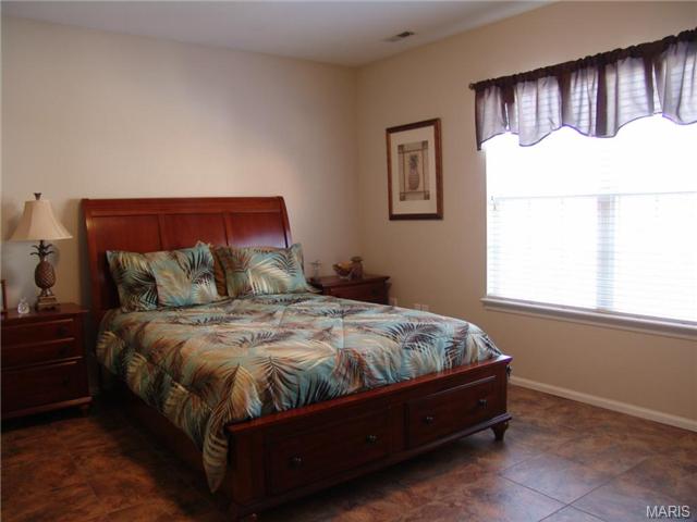 361 Gateford, Ballwin, MO 63021 photo 20