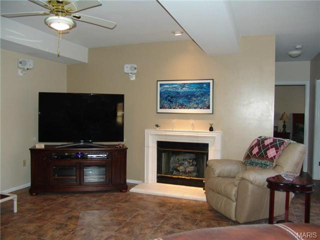 361 Gateford, Ballwin, MO 63021 photo 24