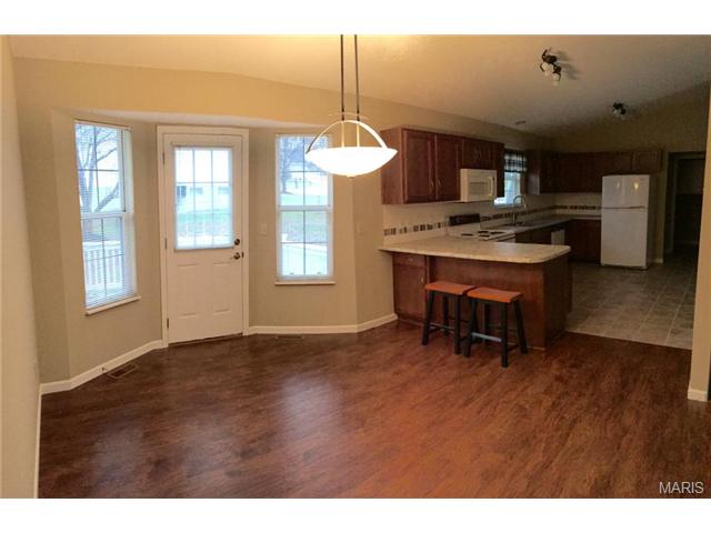 203 Birmingham Dr, O'fallon, MO 63366 photo 7