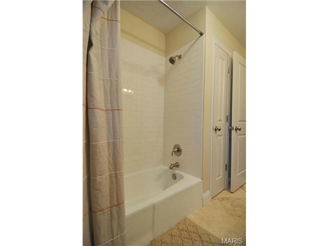 507 Wallach Dr, Eureka, MO 63025 photo 36