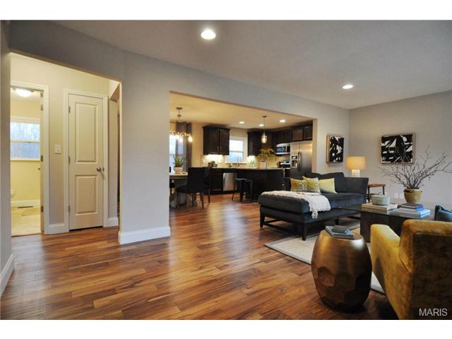 507 Wallach Dr, Eureka, MO 63025 photo 5