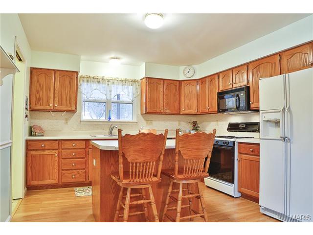 5 Hattie Dr, O'fallon, MO 63366 photo 8