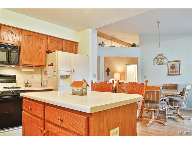 5 Hattie Dr, O'fallon, MO 63366 photo 9