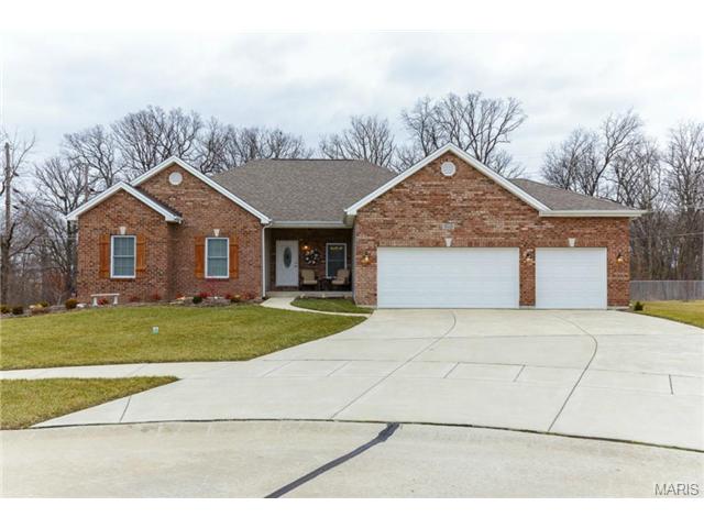 910 Bullpen Dr, O'fallon, MO 63366 photo 1