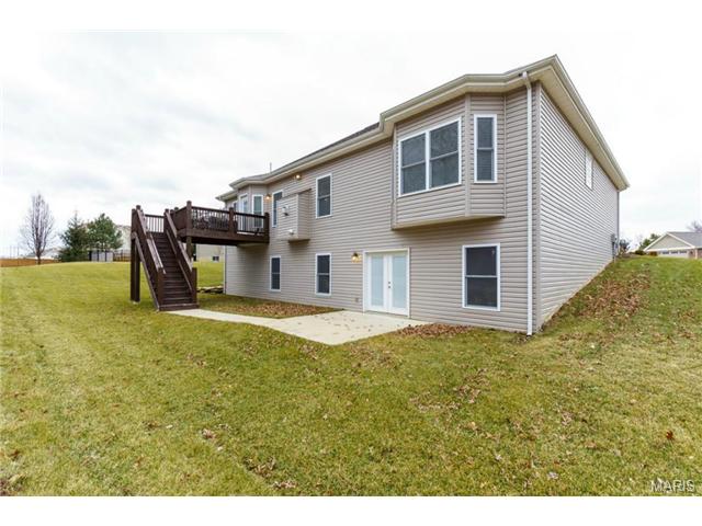 910 Bullpen Dr, O'fallon, MO 63366 photo 8