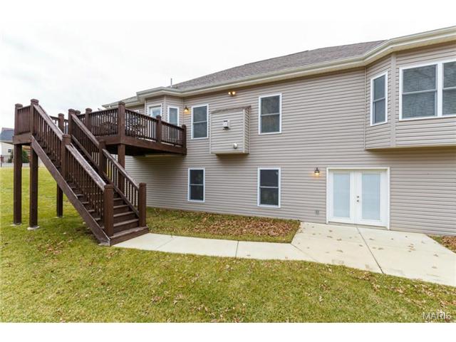 910 Bullpen Dr, O'fallon, MO 63366 photo 18