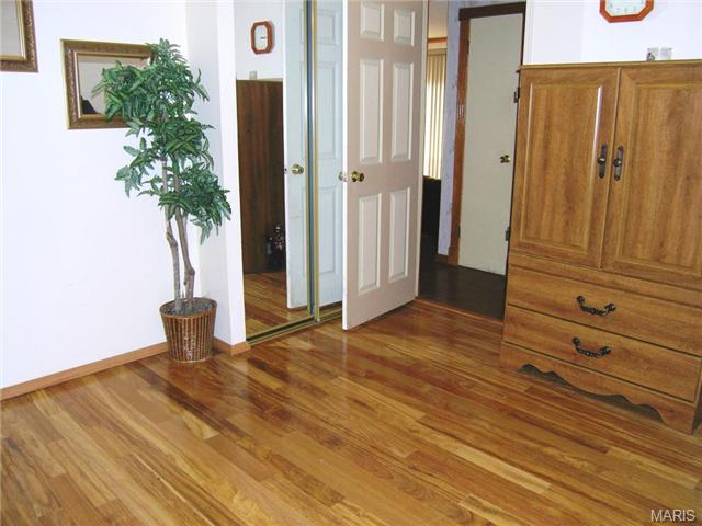 6 Canoebrook Dr, Black Jack, MO 63033 photo 16