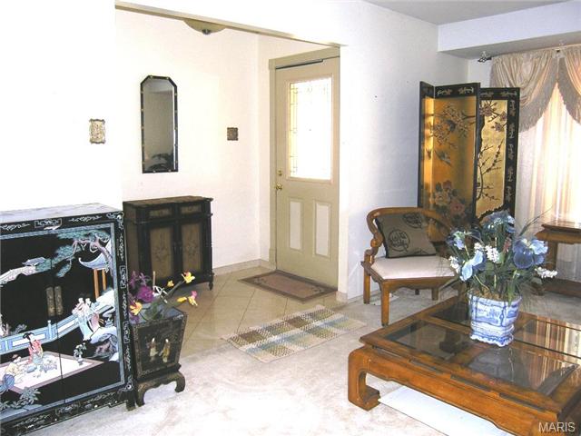 6 Canoebrook Dr, Black Jack, MO 63033 photo 3