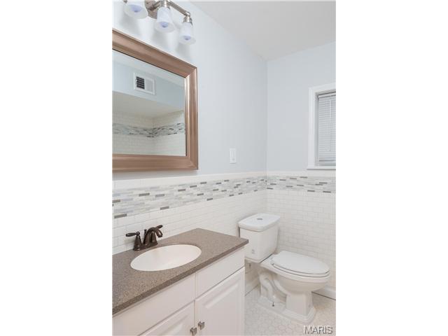 6744 Devonshire Ave, Saint Louis, MO 63109 photo 7