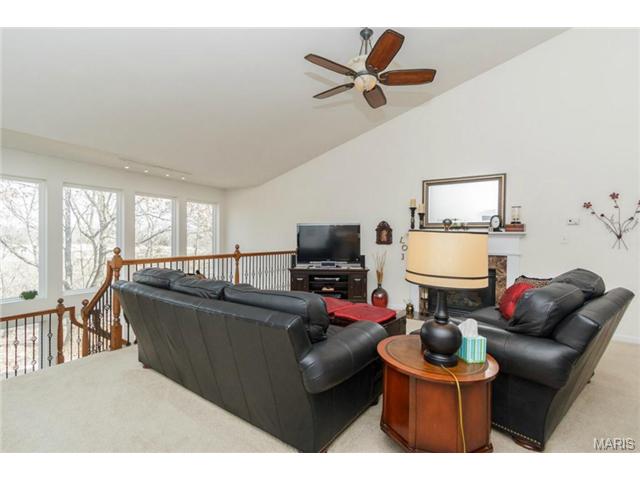 183 Roxbury Dr, O'fallon, MO 63366 photo 13