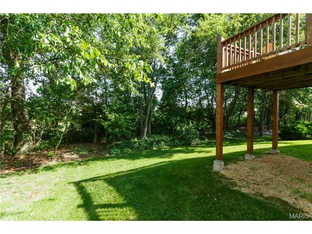 183 Roxbury Dr, O'fallon, MO 63366 photo 2
