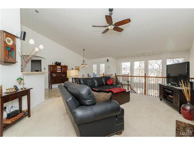 183 Roxbury Dr, O'fallon, MO 63366 photo 10