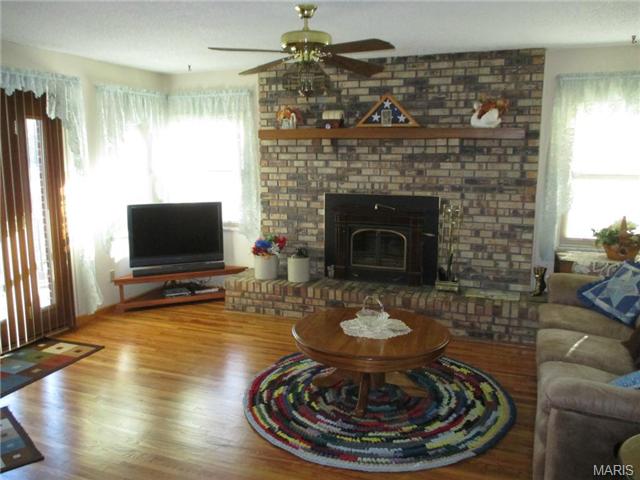 459 Augustine, Eureka, MO 63025 photo 9