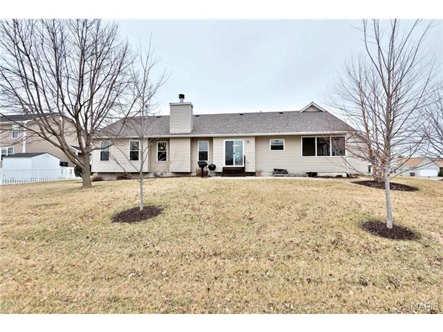 1926 Royal Heir Dr, O'fallon, MO 63366 photo 26