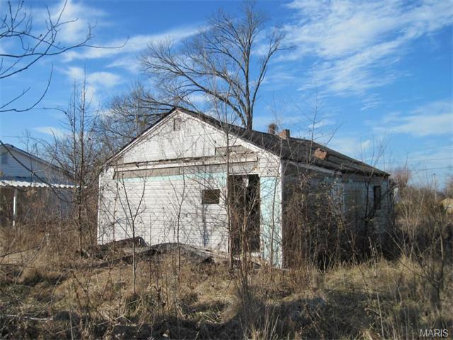 1104 Marlowe, Fredericktown, MO 63645 photo 1