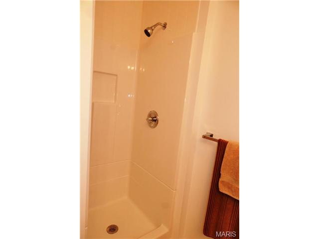 794 Spring Hill Farm Dr, Ballwin, MO 63021 photo 20