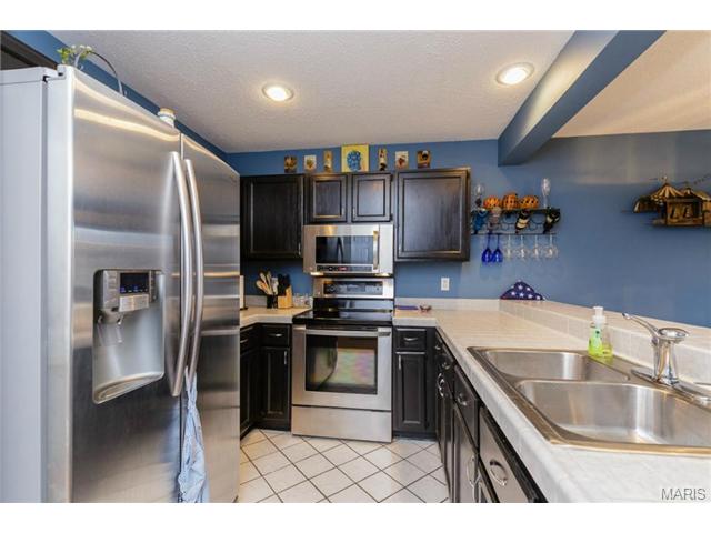 224 Hemingway Ln, Weldon Spring, MO 63304 photo 4