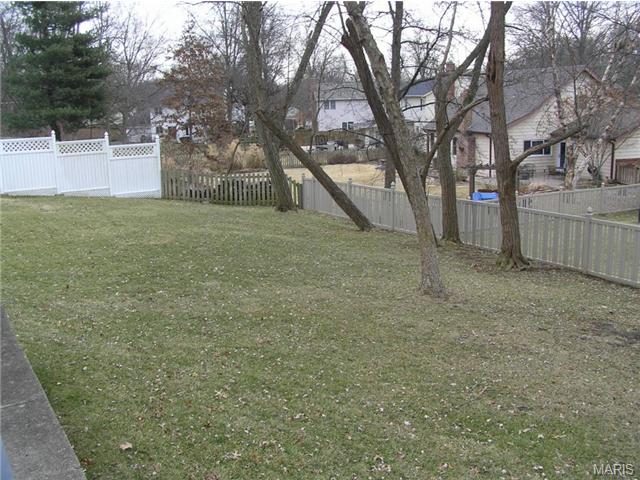 114 Deer Mdws, Ballwin, MO 63011 photo 30