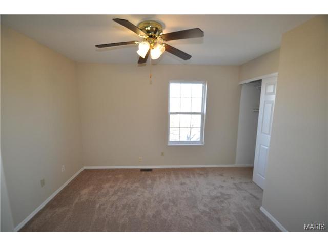 1338 Apple Valley Dr, O'fallon, MO 63366 photo 13