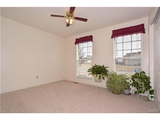 1201 Windward Rdg, O'fallon, MO 63366 photo 9