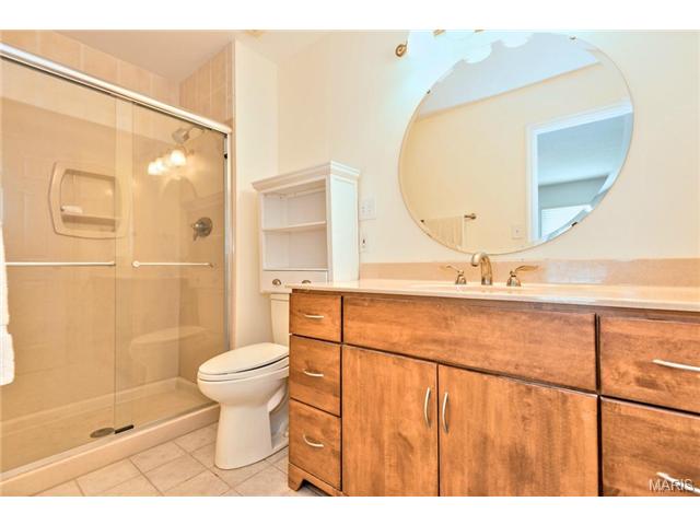 11 Nicolet Dr, Ballwin, MO 63011 photo 14