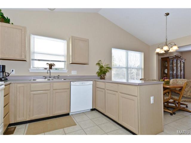 266 Jacob, Ballwin, MO 63021 photo 5