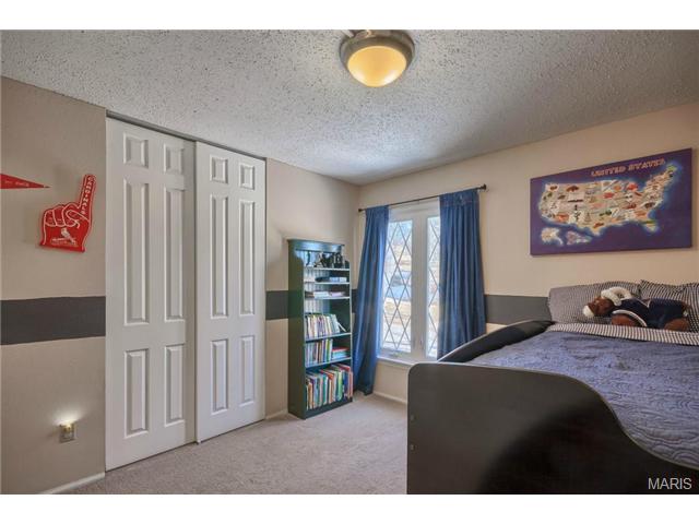 1280 Mautenne Dr, Ballwin, MO 63021 photo 36