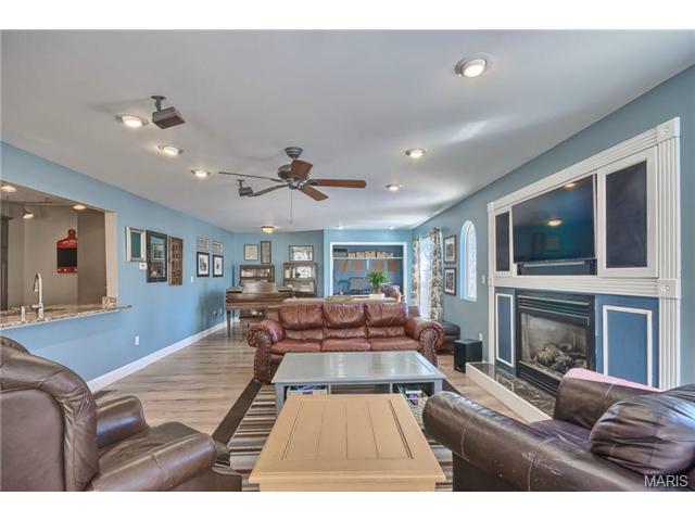 1280 Mautenne Dr, Ballwin, MO 63021 photo 22