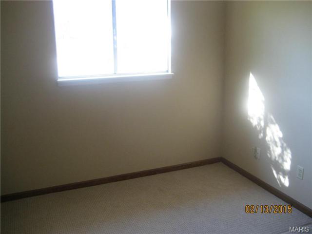 404 Saint Matthew Ave, O'fallon, MO 63366 photo 8