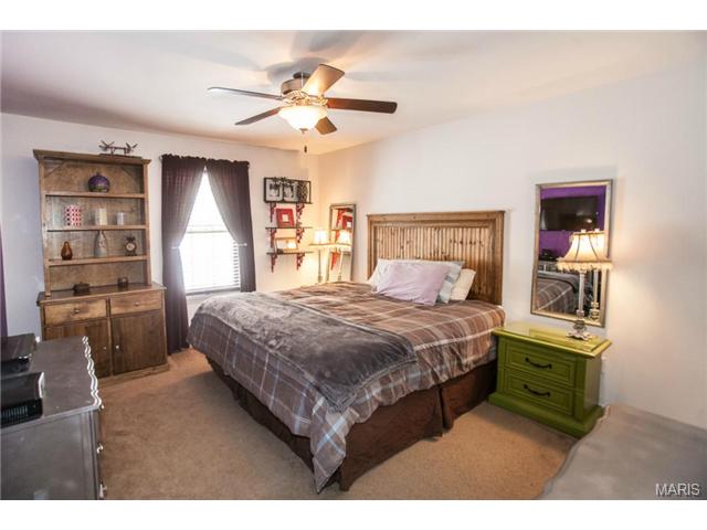 5102 Spring River Dr, O'fallon, MO 63368 photo 12