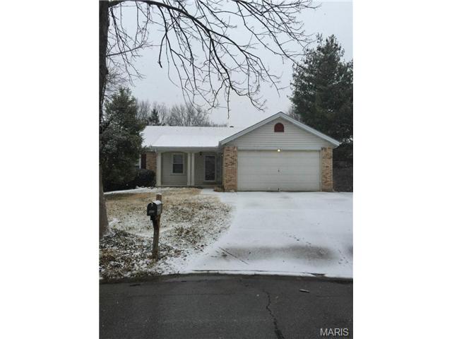 342 Woodrun, Ballwin, MO 63021 photo 1