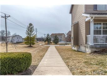 974 Tilestone Dr, O'fallon, MO 63366 photo 19