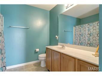 974 Tilestone Dr, O'fallon, MO 63366 photo 17