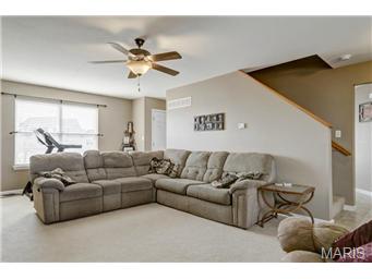 974 Tilestone Dr, O'fallon, MO 63366 photo 5