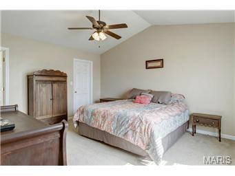 974 Tilestone Dr, O'fallon, MO 63366 photo 12